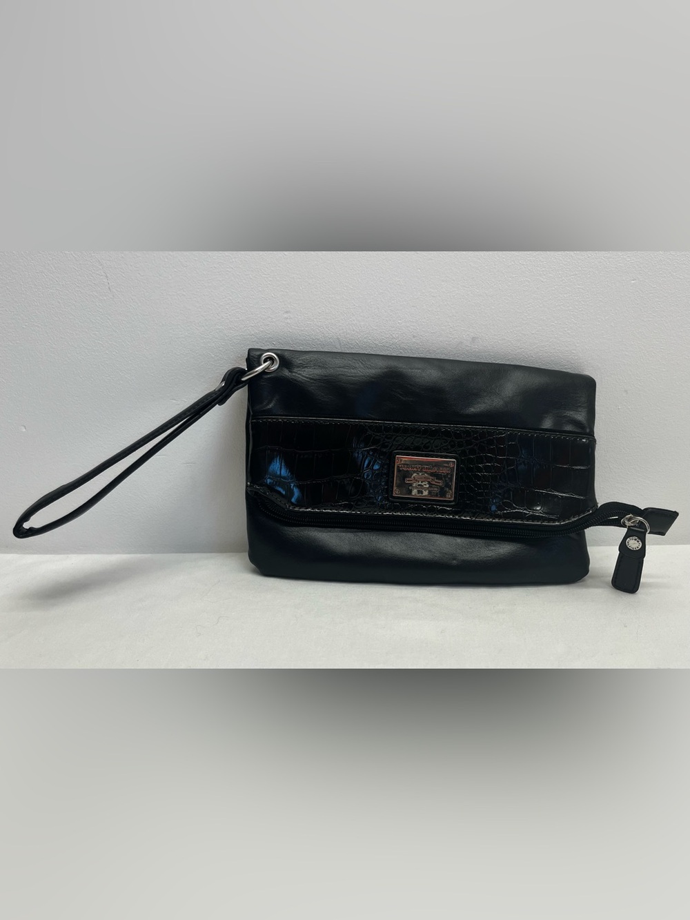 Vintage Y2K Tommy Hilfiger Wristlet Clutch